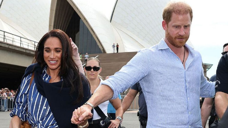 Harry și Meghan Markle trăiesc vieți diferite. Unde a plecat prințul alături de copiii săi