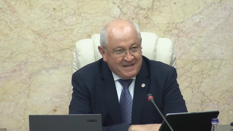 (stop cadru) „Moldova is on duty”. Cum și-a salutat Munteanu colegii, la începutul ședinței de Guvern