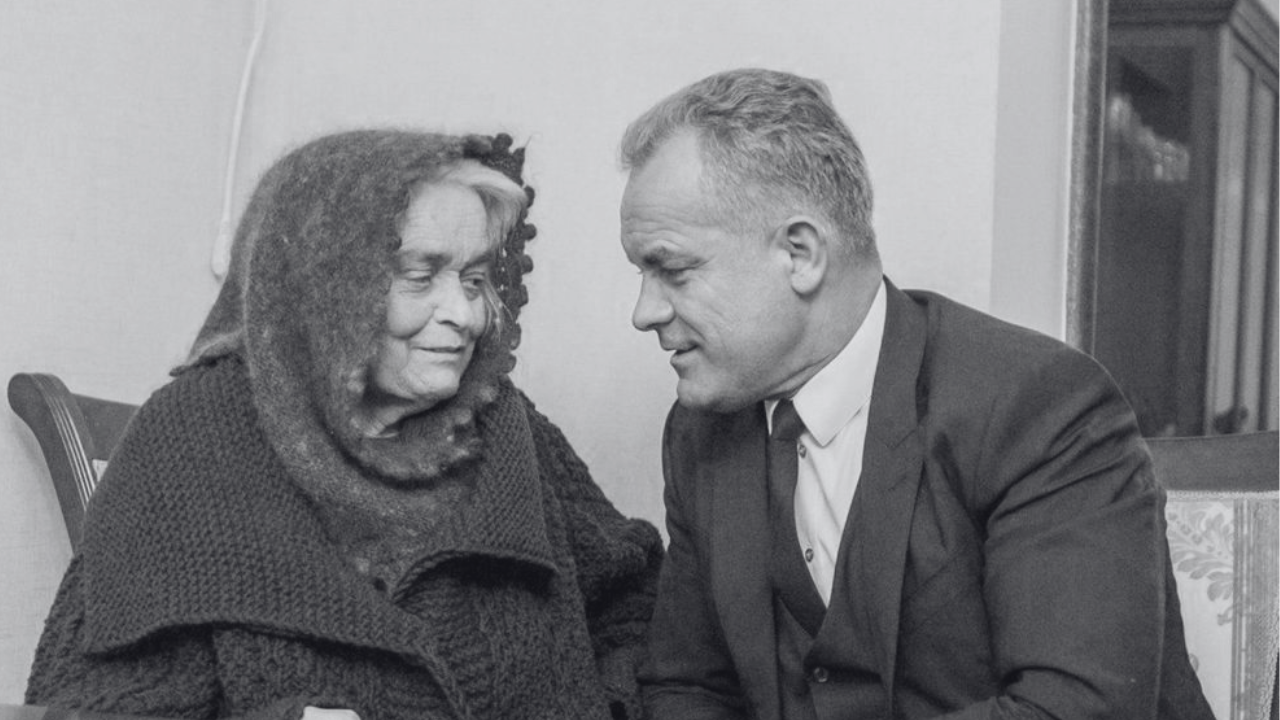 A murit mama lui Vladimir Plahotniuc. Fostul politician a fost prezent la înmormântare, la cimitirul Doina din capitală