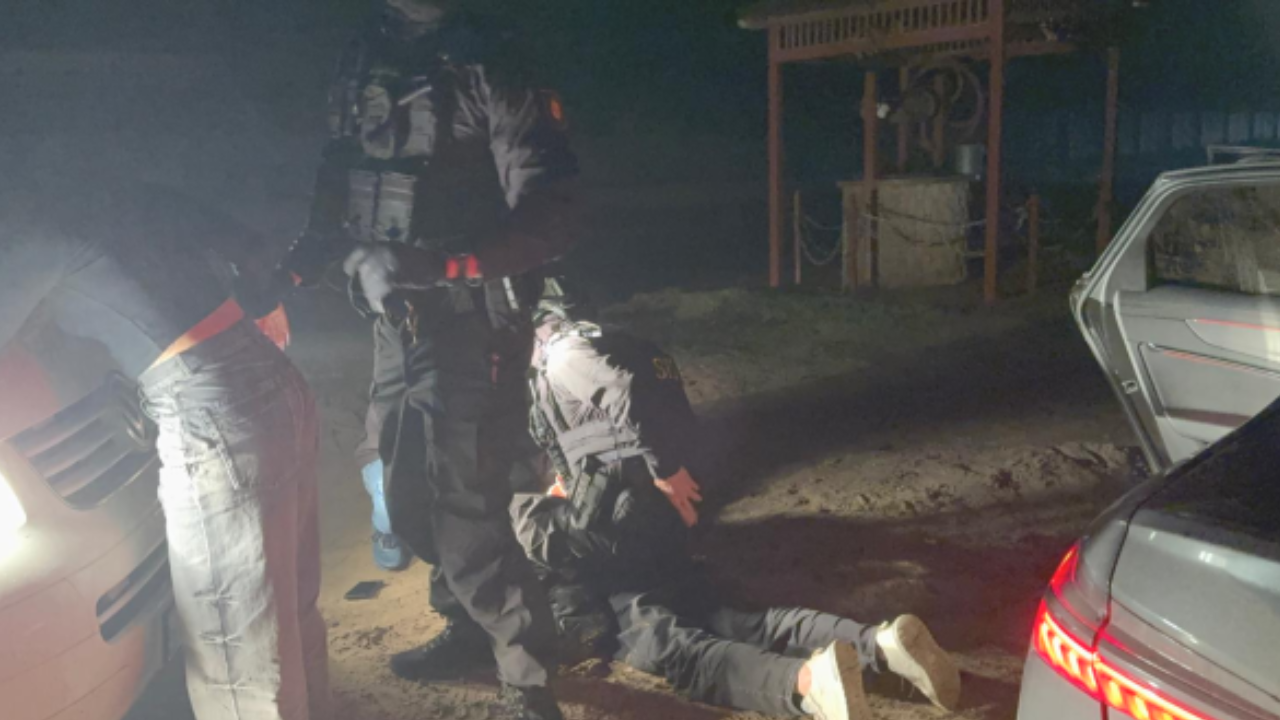 (video) Un ex-carabinier și logodnica lui, trimiși în judeca