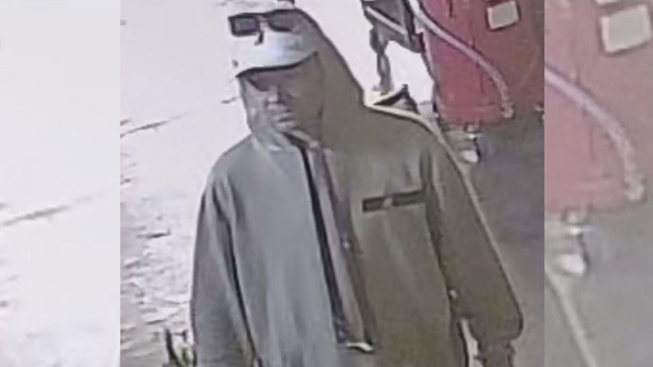 (foto) Recunoașteți suspectul? Un bărbat a intrat 