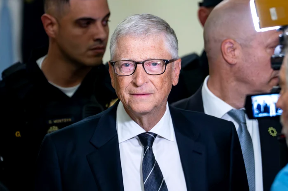 Bill Gates a dezvăluit în Congres că Epstein a încercat să-l