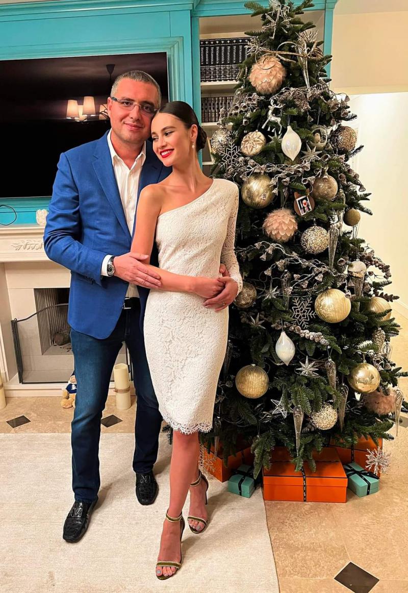 foto) Cuplul socant al inceputului de an: Nina Cretu, la brat cu Renato  Usatii, de Revelion | Shok! | UNIMEDIA